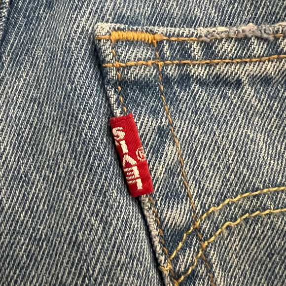 Levi’s 501 Ripped Jeans - Picture 5 of 8